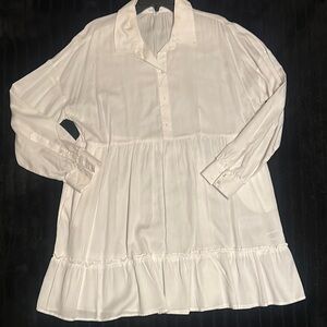 Crown & Ivy White Midi Dress